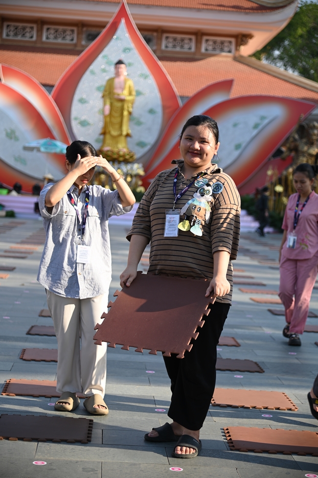 Trước Giờ G đêm hoa đăng kỷ niệm đức Phật A-di-đà