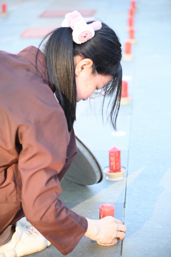 Trước Giờ G đêm hoa đăng kỷ niệm đức Phật A-di-đà