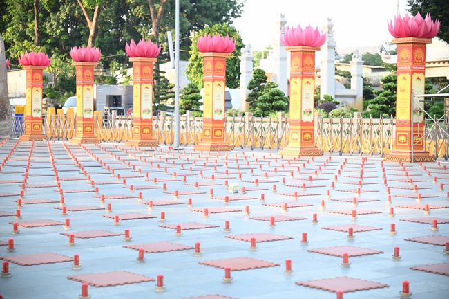 Trước Giờ G đêm hoa đăng kỷ niệm đức Phật A-di-đà