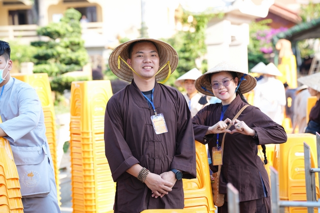 Trước Giờ G đêm hoa đăng kỷ niệm đức Phật A-di-đà