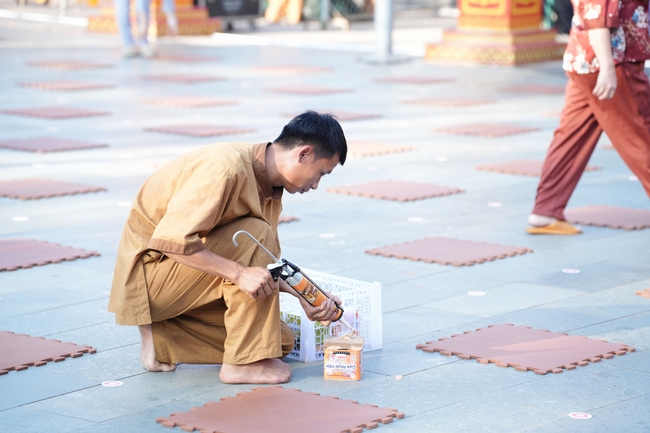 Trước Giờ G đêm hoa đăng kỷ niệm đức Phật A-di-đà