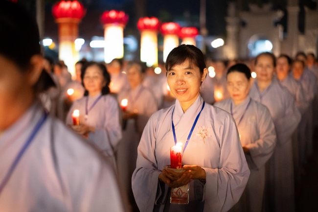 Toả sáng đêm Di Đà năm 2024