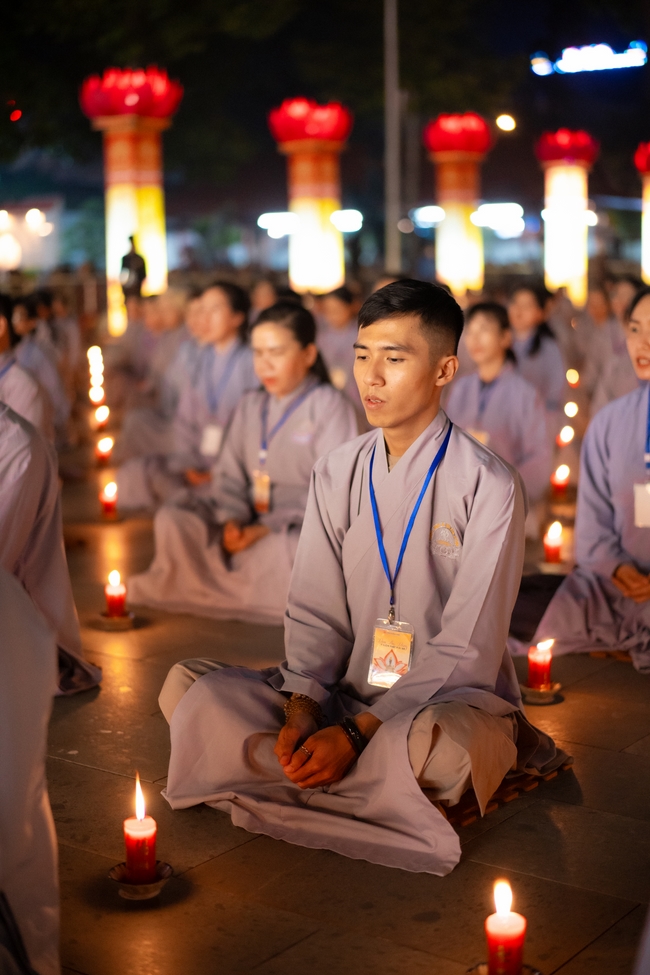 Toả sáng đêm Di Đà năm 2024