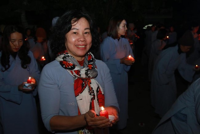 Chùa Tiêu Dao – Quảng Ninh: Đêm hoa đăng kỷ niệm đức Phật A Di Đà