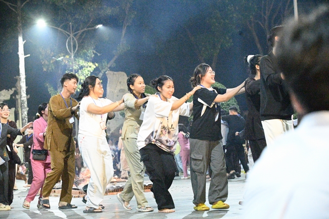 Youthful colors at the campfire night