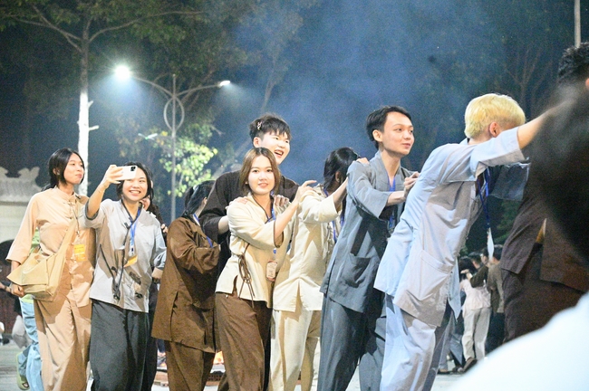 Youthful colors at the campfire night