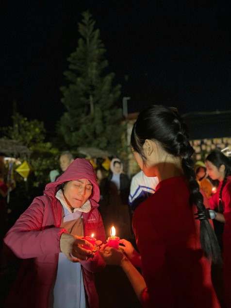 Candle Lighting Ceremony to commemorate Amitabha’s Buddha in 2024 at Dong Cao Pagoda – Thanh Hoa
