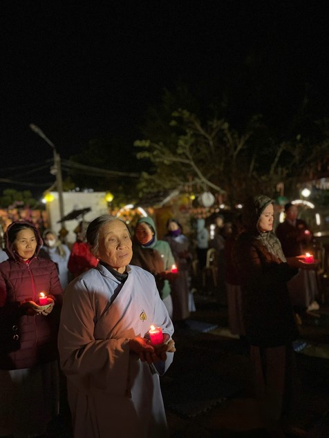 Candle Lighting Ceremony to commemorate Amitabha’s Buddha in 2024 at Dong Cao Pagoda – Thanh Hoa