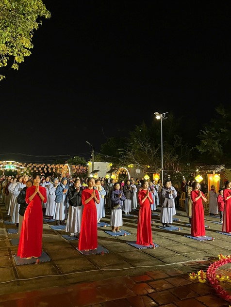 Candle Lighting Ceremony to commemorate Amitabha’s Buddha in 2024 at Dong Cao Pagoda – Thanh Hoa