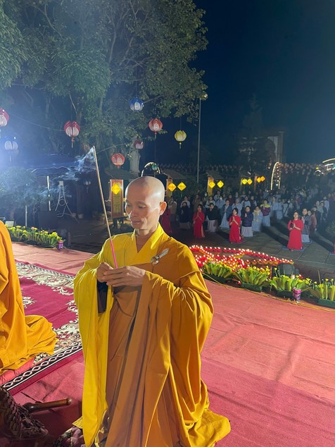 Candle Lighting Ceremony to commemorate Amitabha’s Buddha in 2024 at Dong Cao Pagoda – Thanh Hoa