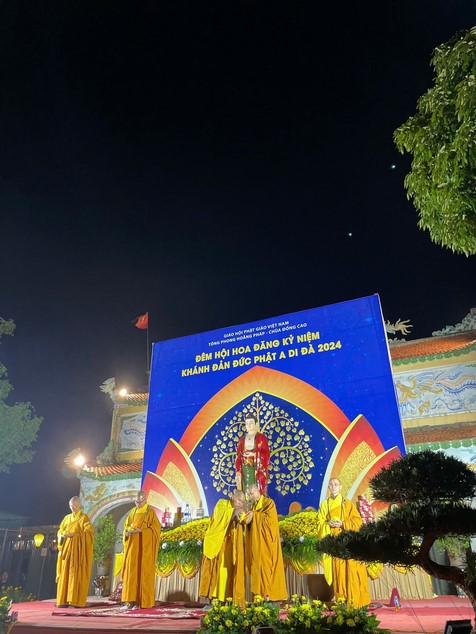 Candle Lighting Ceremony to commemorate Amitabha’s Buddha in 2024 at Dong Cao Pagoda – Thanh Hoa