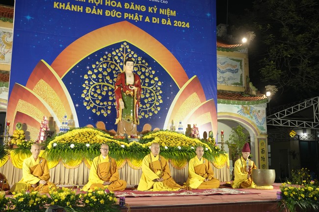 Candle Lighting Ceremony to commemorate Amitabha’s Buddha in 2024 at Dong Cao Pagoda – Thanh Hoa
