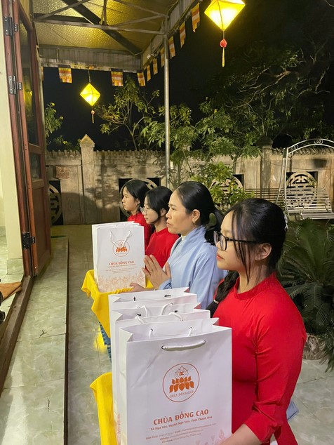 Candle Lighting Ceremony to commemorate Amitabha’s Buddha in 2024 at Dong Cao Pagoda – Thanh Hoa