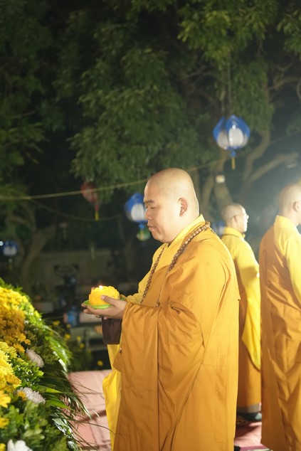 Candle Lighting Ceremony to commemorate Amitabha’s Buddha in 2024 at Dong Cao Pagoda – Thanh Hoa