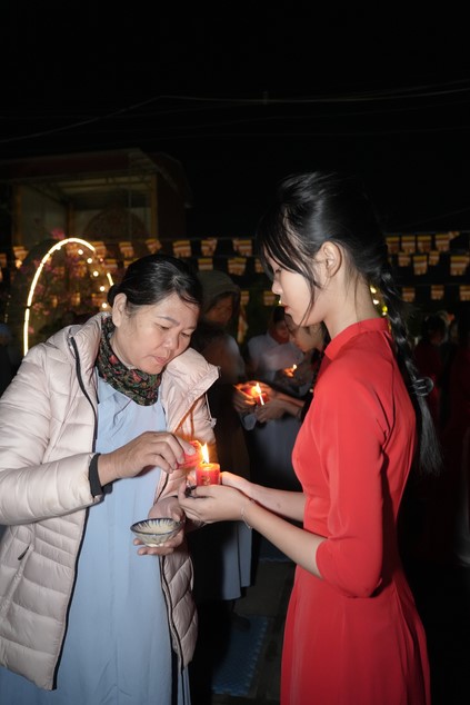 Candle Lighting Ceremony to commemorate Amitabha’s Buddha in 2024 at Dong Cao Pagoda – Thanh Hoa