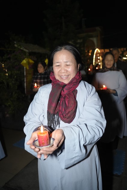 Candle Lighting Ceremony to commemorate Amitabha’s Buddha in 2024 at Dong Cao Pagoda – Thanh Hoa