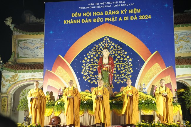 Candle Lighting Ceremony to commemorate Amitabha’s Buddha in 2024 at Dong Cao Pagoda – Thanh Hoa