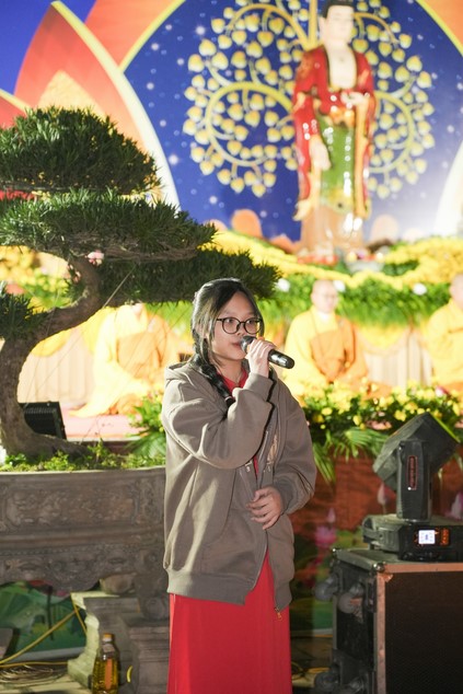 Candle Lighting Ceremony to commemorate Amitabha’s Buddha in 2024 at Dong Cao Pagoda – Thanh Hoa