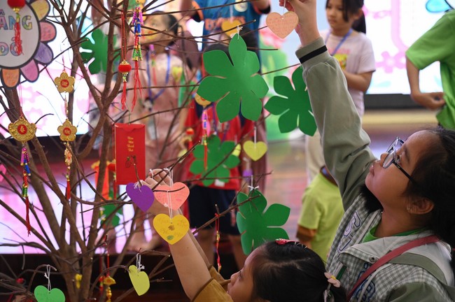 The 60th Kid Playground