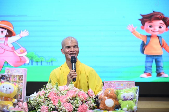 The 60th Kid Playground