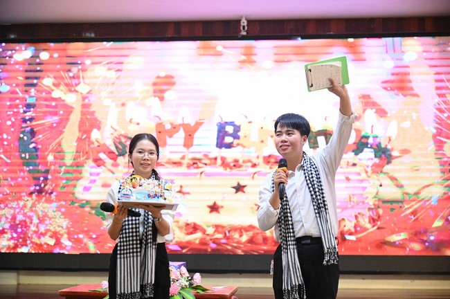 The 60th Kid Playground