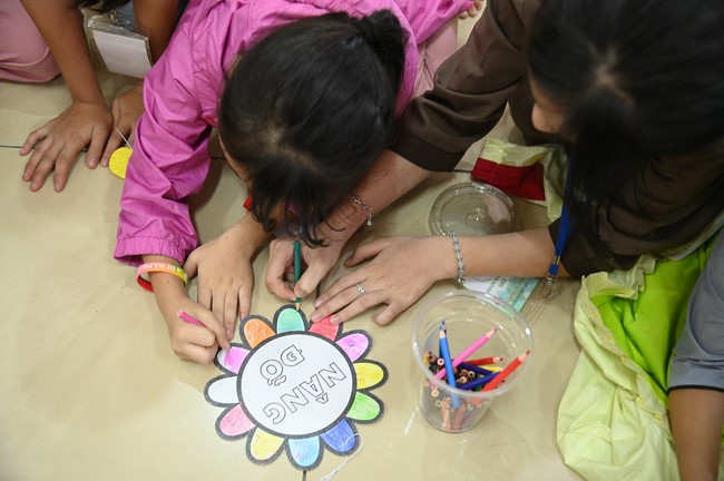 The 60th Kid Playground