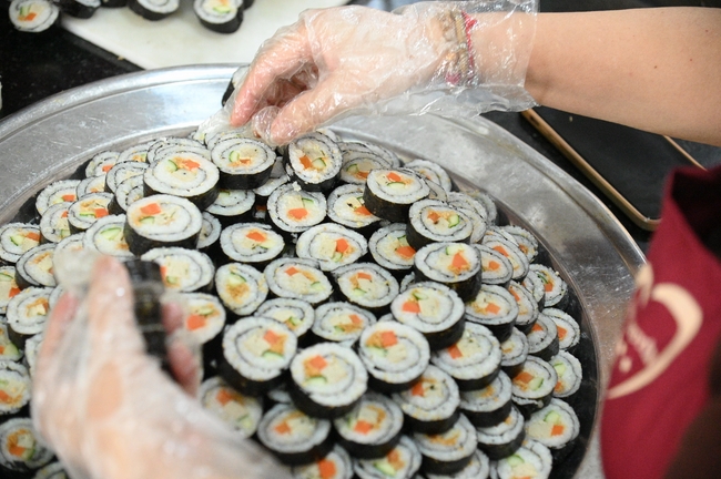 Vegan Buffet Party for gratitude on the year-end occasion 2024.