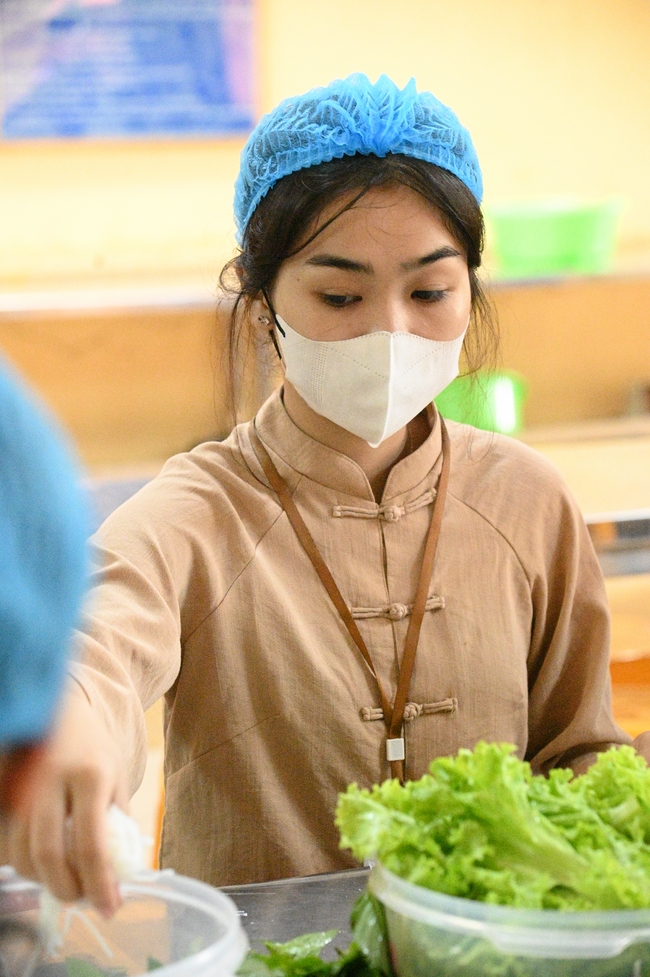 Vegan Buffet Party for gratitude on the year-end occasion 2024.