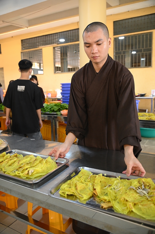 Vegan Buffet Party for gratitude on the year-end occasion 2024.