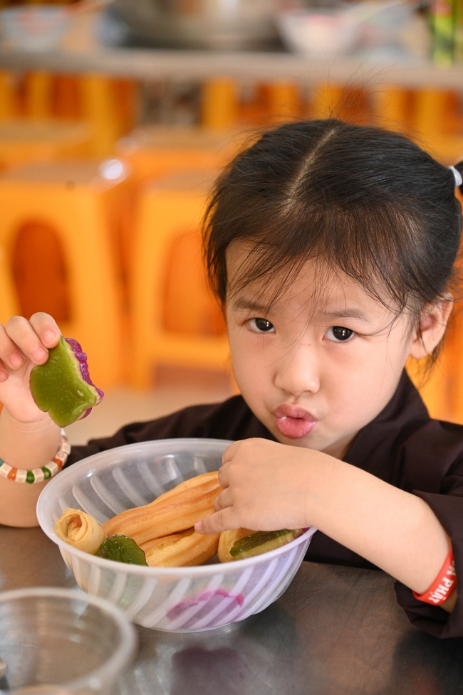 Vegan Buffet Party for gratitude on the year-end occasion 2024.