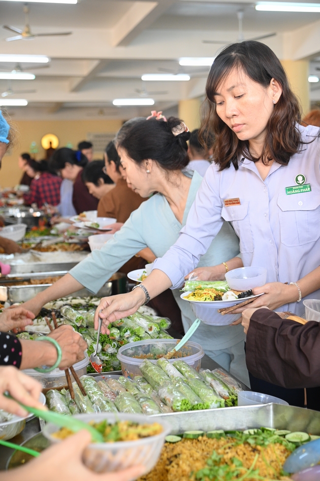 Vegan Buffet Party for gratitude on the year-end occasion 2024.