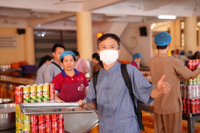 Vegan Buffet Party for gratitude on the year-end occasion 2024.