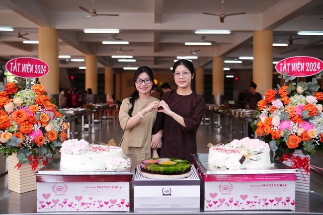 Vegan Buffet Party for gratitude on the year-end occasion 2024.