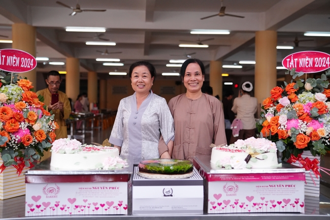Vegan Buffet Party for gratitude on the year-end occasion 2024.
