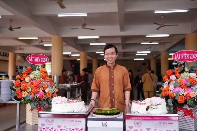 Vegan Buffet Party for gratitude on the year-end occasion 2024.