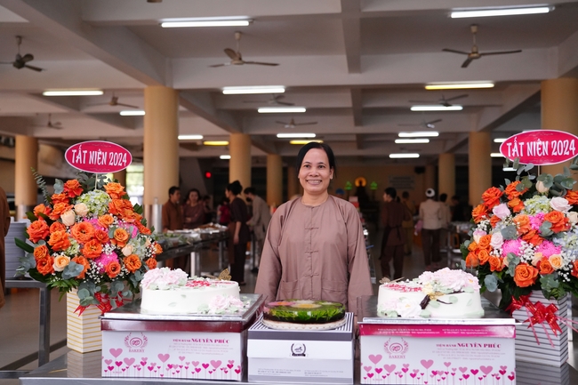 Vegan Buffet Party for gratitude on the year-end occasion 2024.