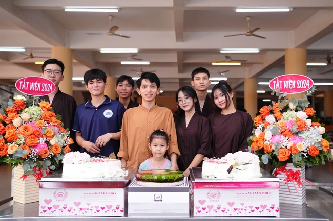 Vegan Buffet Party for gratitude on the year-end occasion 2024.