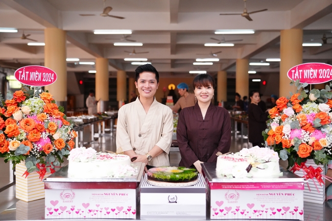 Vegan Buffet Party for gratitude on the year-end occasion 2024.