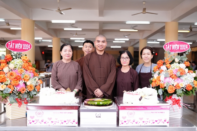 Vegan Buffet Party for gratitude on the year-end occasion 2024.