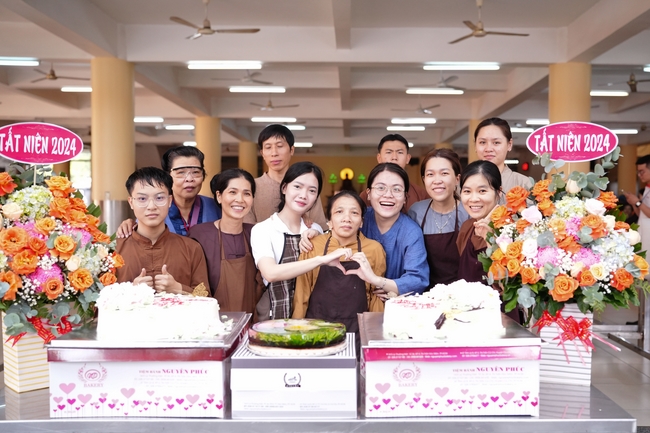 Vegan Buffet Party for gratitude on the year-end occasion 2024.