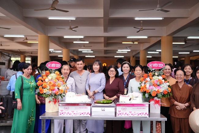 Vegan Buffet Party for gratitude on the year-end occasion 2024.