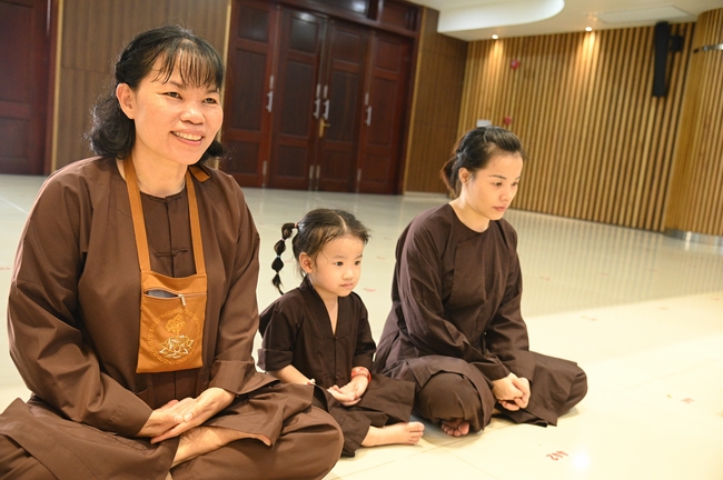 Vegan Buffet Party for gratitude on the year-end occasion 2024.