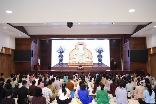 Vegan Buffet Party for gratitude on the year-end occasion 2024.