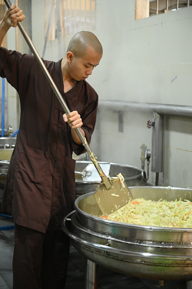 Vegan Buffet Party for gratitude on the year-end occasion 2024.