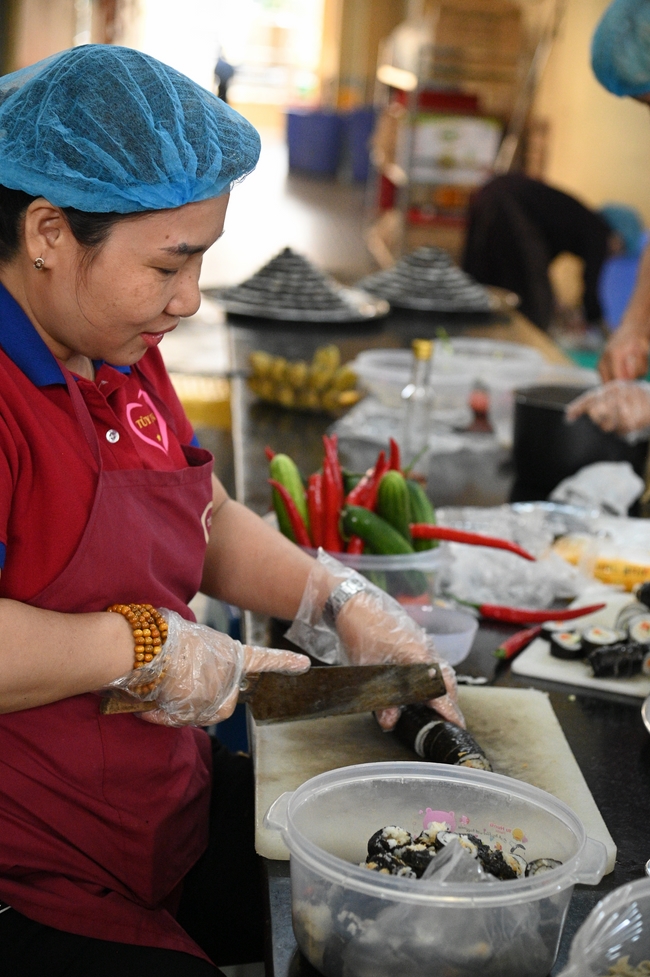 Vegan Buffet Party for gratitude on the year-end occasion 2024.