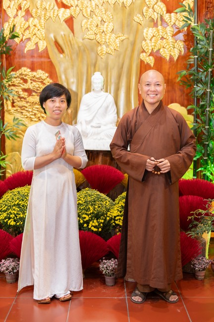 Khai bút chương trình TẶNG CHỮ “THƯ PHÁP VIỆT” mừng xuân Giáp Thìn