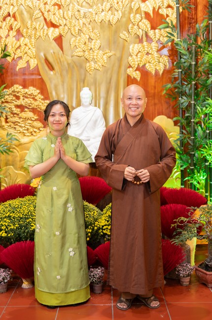 Khai bút chương trình TẶNG CHỮ “THƯ PHÁP VIỆT” mừng xuân Giáp Thìn