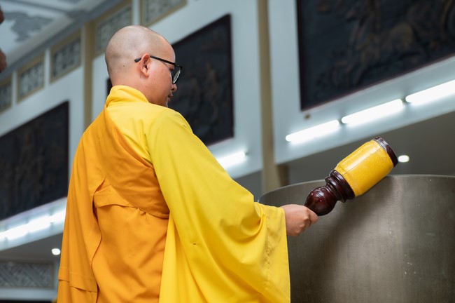 Đêm giao thừa chào đón năm Giáp Thìn