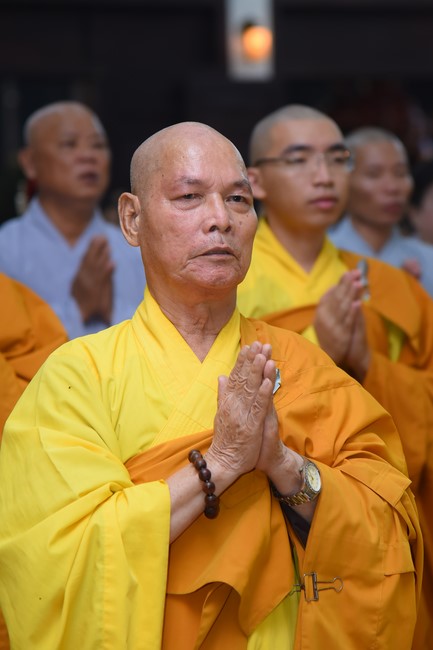 Đêm giao thừa chào đón năm Giáp Thìn