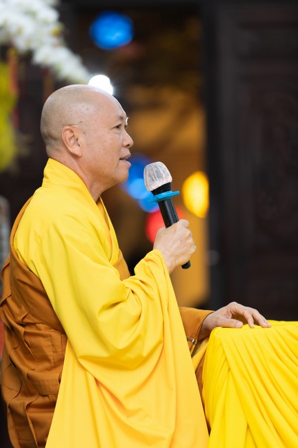 Đêm giao thừa chào đón năm Giáp Thìn